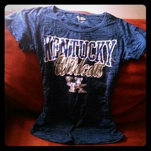Woman's UK Wildcats lg T-shirt